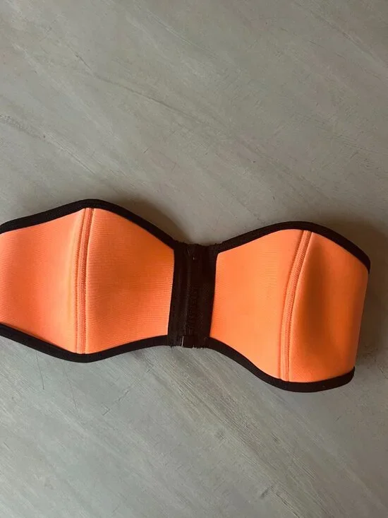 Triangl Neoprene Bandeau Balconette Bikini Top Size Small - Picture 8 of 8